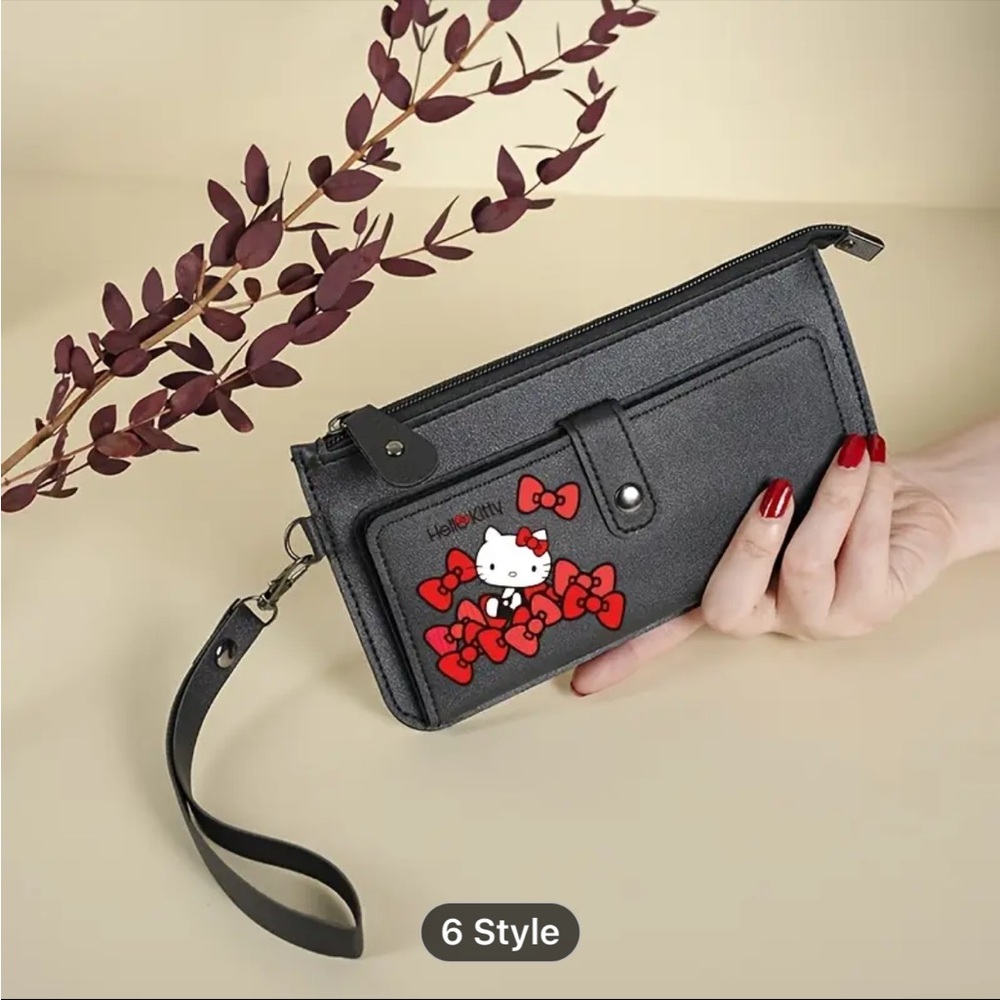 Hello Kitty Pink Wristlet Clutch - Picture 9 of 12
